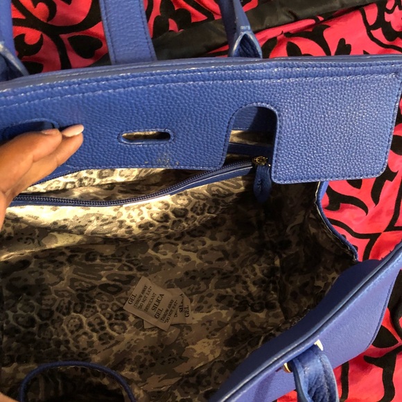 Purse - Picture 4 of 4